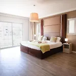 Villa Cinema - Perfect Union *