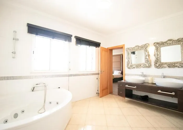 Villa Cinema - Perfect Union